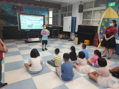 學生兒童朝會英語朗讀